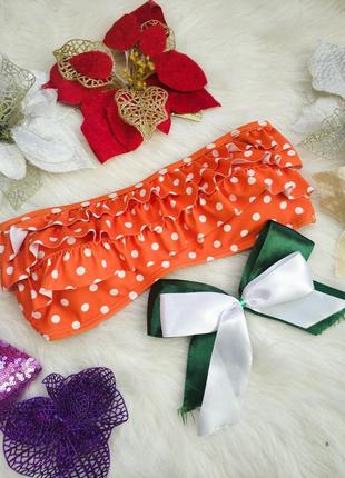 Яскравий ліф бюстгалтер бра верх купальника з рюшами.