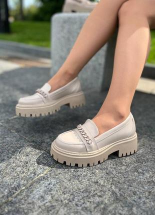 Шкіряні лофери туфлі з натуральної шкіри на шкіряній підкладці з ланцюжком ланцюжок