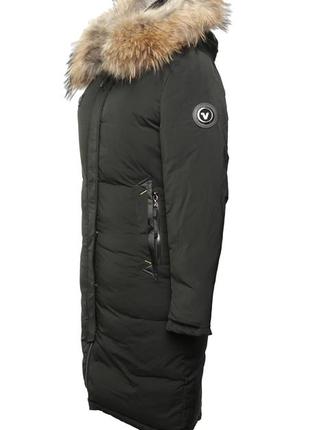 Пуховик с натуральным мехом visdeer