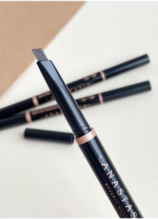 Олівець для брів anastasia beverly hills brow definer triangular brow pencil dark brown 0.2 г1 фото