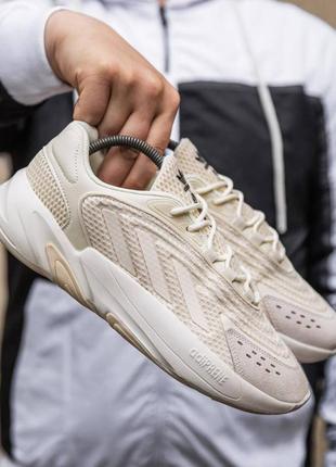 Бежевые  кроссовки массивные adidas ozelia направлены острые адидас озелия как бультерьер