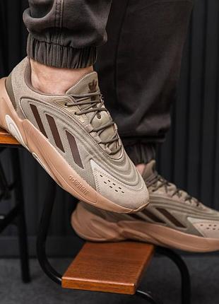 Коричневые с бежевым  кроссовки массивные adidas ozelia направлены острые адидас озелия как бультерь