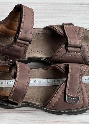 Оригінальні шкіряні трекінгові сандалі clarks7 фото