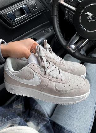 Nike air force шикарные женские кроссовки найк серый цвет замша (весна-лето-осень)😍1 фото