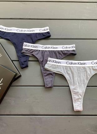 Комплект женских стринг calvin klein в разных цветах10 фото