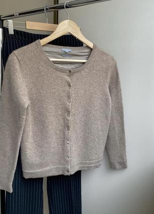 Бежевая кофта на пуговицах 💯 % кашемир