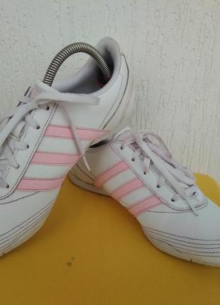 Кроссовки кожанние adidas neo label р.382 фото