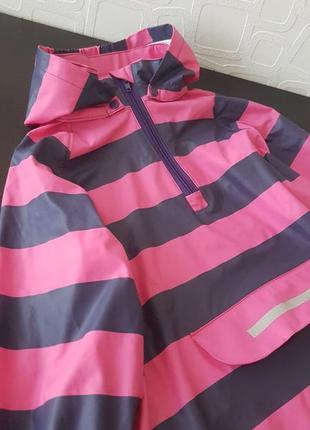 Красивый дождевик plays hoes