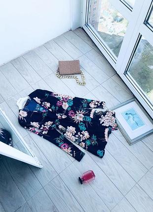 Сукня prettylittlething