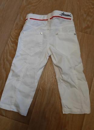 Белые джинсы, штаны ferrari на 9 месяцев2 фото