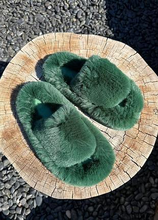 Жіночі хутряні пухнасті капці