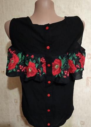 Блуза с имитацией вышивки4 фото