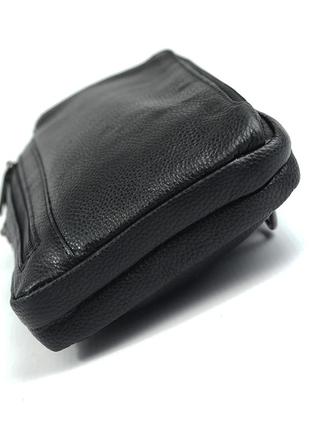 Нагрудна чоловіча шкіряна сумка рюкзак слінг на одне плече, чорна сумочка з натуральної шкіри4 фото
