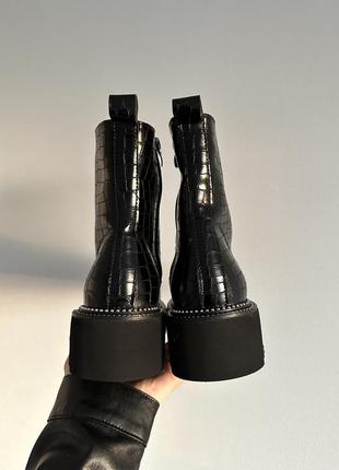 Ботинки женские