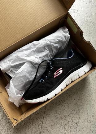 Кроссовки skechers