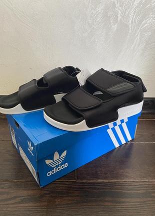 Босоножки adidas