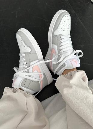 Кроссовки nike air jordan retro 1 “light grey/pink”7 фото