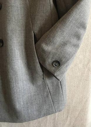Базовый серый пиджак тонкой шерсти классика5 фото