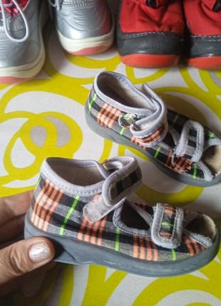 Взуття в садок або для дому розмір 21