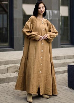 Бежевое платье макси с объемными рукавами и пышной юбкой с воланами из натурального льна8 фото