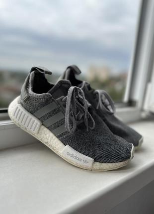Кроссовки adidas