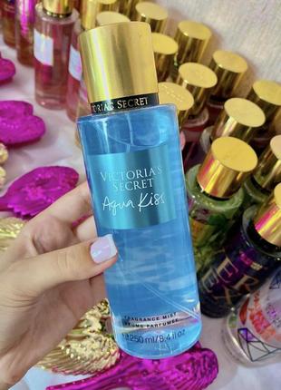 Парфумований спрей для тіла victoria's secret aqua kiss 250 мл