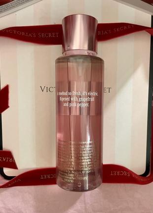 Victoria's secret petal buzz fragrance mist4 фото