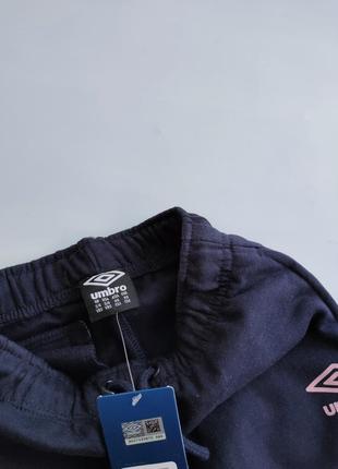 Теплі зимові спортивні штани на флісі з начісом umbro 98 см, 3, 4 роки, оригінал3 фото