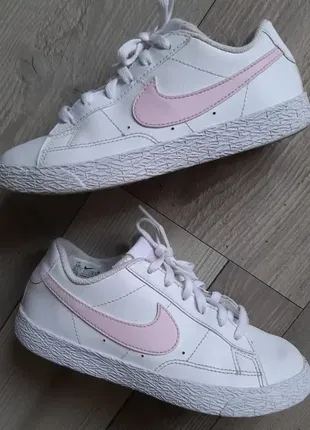 Шкіряні кросівки nike (р.31)