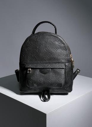 Женский маленький рюкзак премиум качества в брендовом принте1 фото