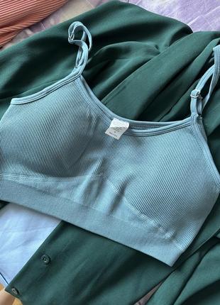 Топ нижня білизна або для спорту новий розмір м