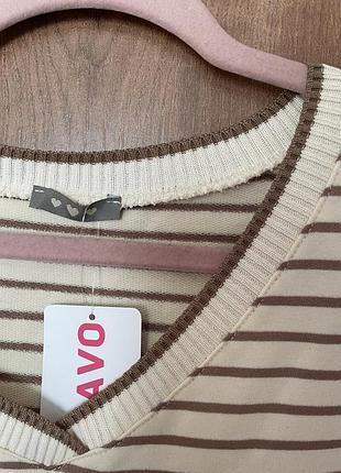 Нова кофточка в смужку l 3