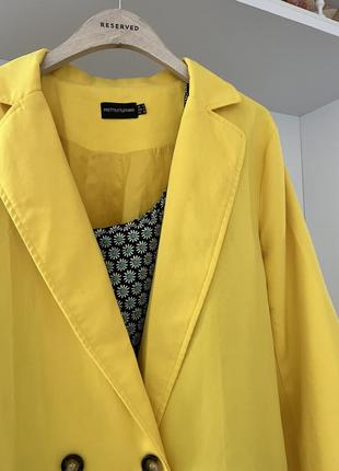 Крутой желтый пиджак жакет prettylittlething3 фото