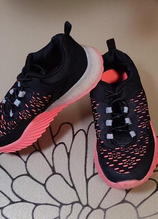 Кросівки від "f&f" розмір 27