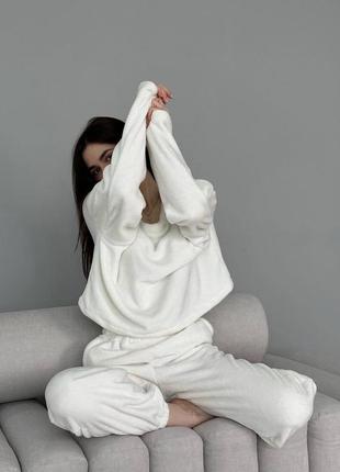 Велюровая пижама кофта худи + штаны3 фото