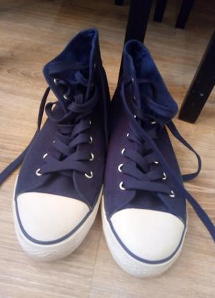 Продам новые брендовые кеды walkx teens.