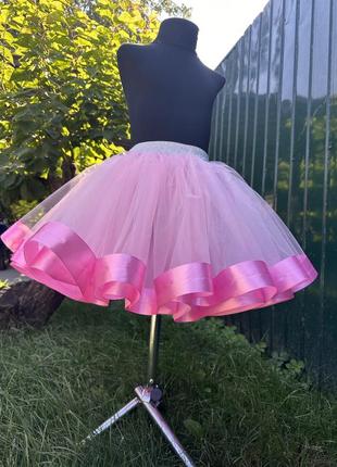Фатиновая юбка с лентами по низу1 фото