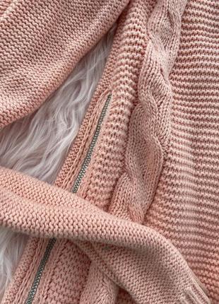 Женский свитер персиковый крупная вязка3 фото