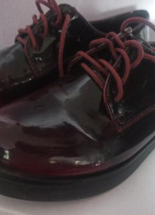 Туфлі жіночі