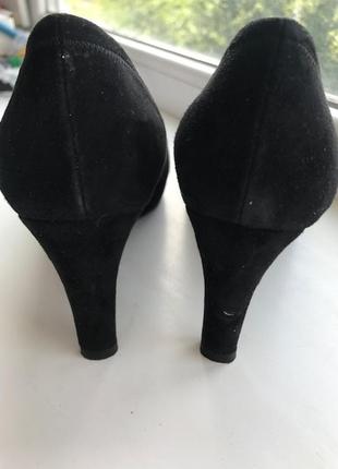 Туфли черные замшевые с открытым носком 38-39р3 фото