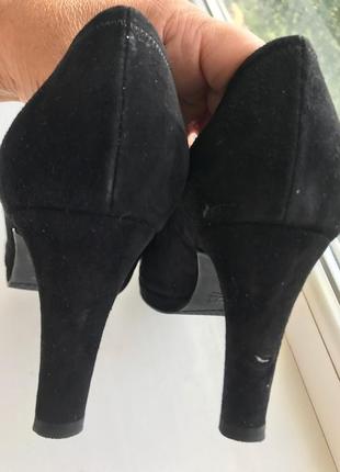 Туфли черные замшевые с открытым носком 38-39р8 фото