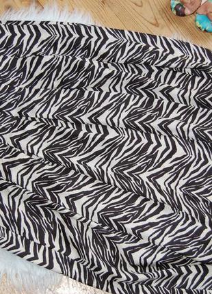 Эффектная удлиненная сатиновая плиссированная юбка-миди плиссе/юбка в сборки в идеале8 фото