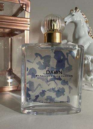 Схожий на sarah jessica parker dawn 75ml