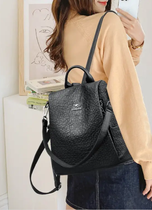 Женский кожаный стильный черный  рюкзак портфель ранец женская сумка 2в1 кенгуру4 фото