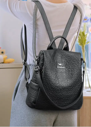 Женский кожаный стильный черный  рюкзак портфель ранец женская сумка 2в1 кенгуру5 фото