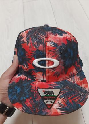 Кепка oakley mesh sublimated snapback.