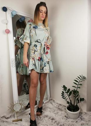 Милейшее нежное платье с рюшами под поясок