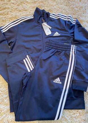 Оригінальні чоловічі спортивні костюми відомого бренду adidas