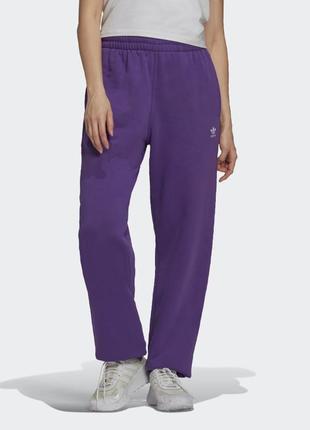 Спортивные штаны adidas