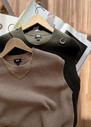 Вʼязана жилетка uniqlo